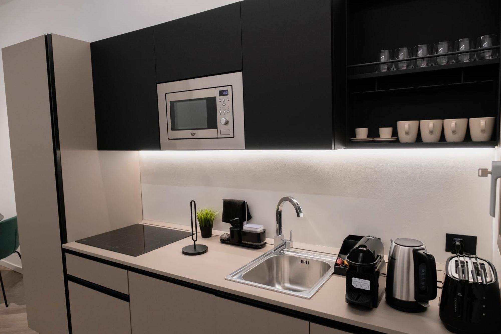 Barneys Design Apartment Таранто Экстерьер фото